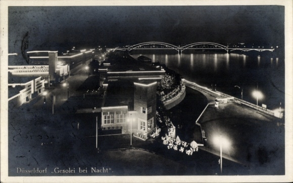 Ak Düsseldorf aan de Rijn, Gesolei bij nacht, Rijnbrug