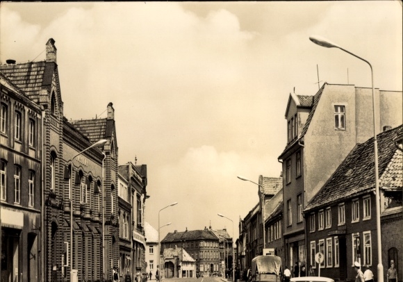Postcard Grevesmühlen in Mecklenburg, August-Bebel-Strasse
