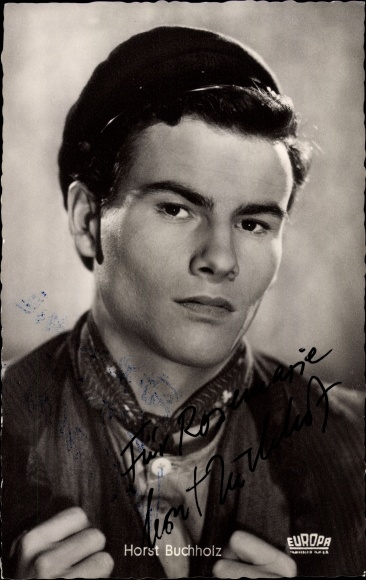 Ak-acteur Horst Buchholz in Regine, portret, handtekening