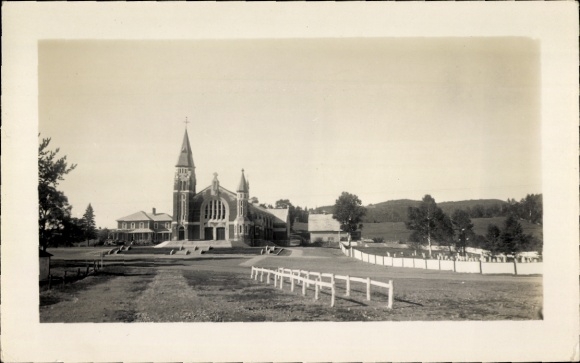 zdjęcie Kanada, kościół Saint Jean, fragment ulicy