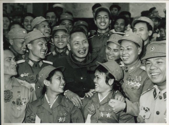 Photo Vietnam, Prime Minister Pham Van Dong, the war against the American aggressors
