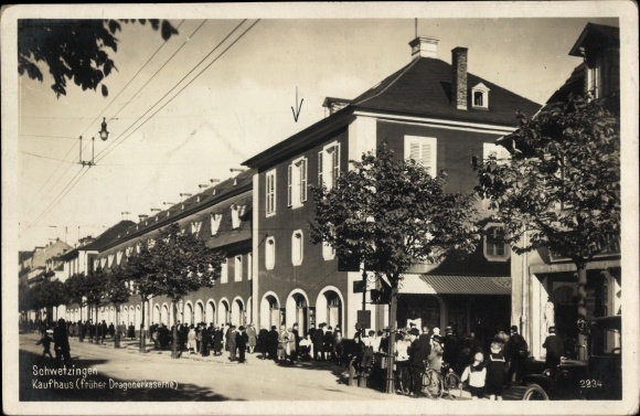 Postcard Schwetzingen in Baden, department store, former dragoon barracks