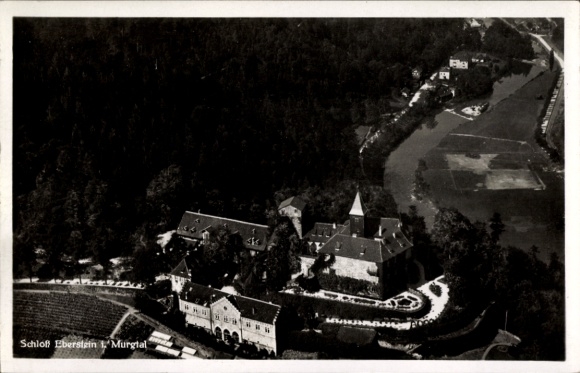 Ak Gernsbach im Murgtal Schwarzwald, Schloss Eberstein, Fliegeraufnahme