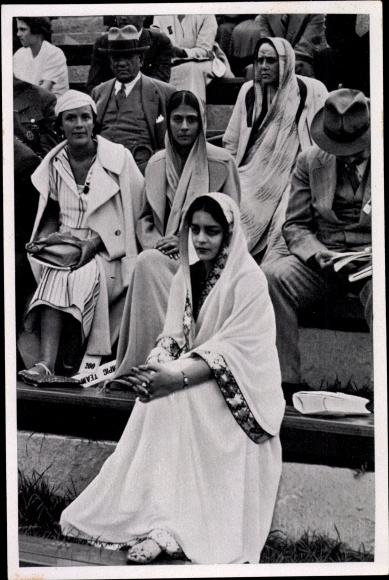 Collection picture Olympia 1936, Indian women at the polo game Germany India
