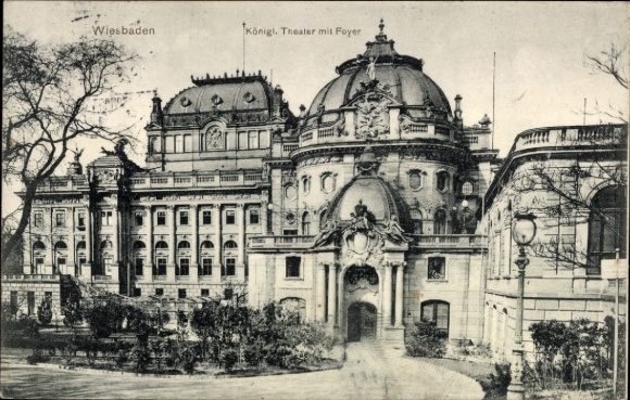 Ak Wiesbaden in Hessen,  Königlich Theater mit Foyer
