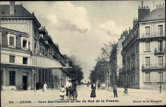 Postcard Dijon Côte d&#39;Or, South of France Railway Station
