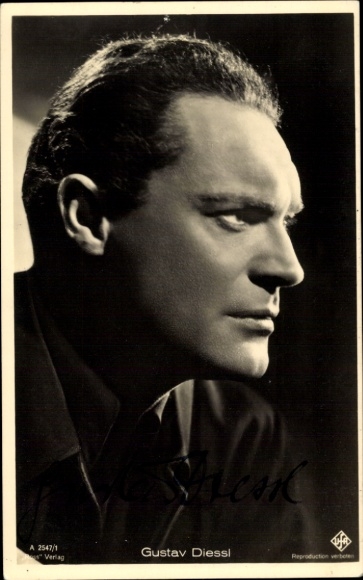 Ak Schauspieler Gustav Diessl, Ufa Film, Ross Verlag A 2547 1, Portrait, Autogramm