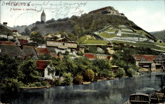 Ak Freyburg an der Unstrut, Schloss, Jahnhau, Fluss, bewaldete Hügel, Häuser am Wasser