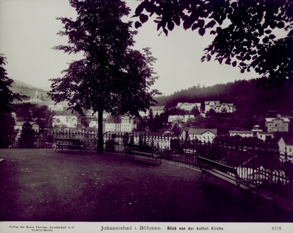 foto Janské Lázně Johannisbad Reg Königgrätz, uitzicht vanuit de katholieke kerk, rond 1900