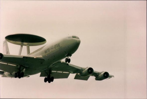 Set von 100 Fotos Flugzeuge und  Hubschrauber