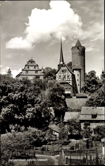 PC slot in Vogelsbergkreis, Hinterburg, half-timbered gable former pension
