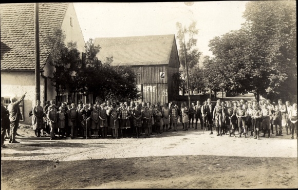 Photo Postcard Höchstadt an der Aisch, children's hike 1928