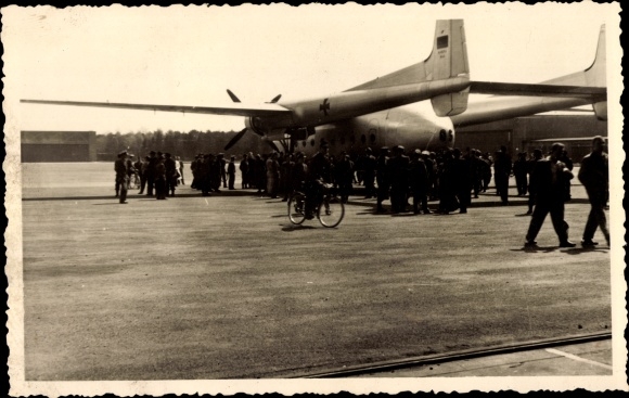 Photo Postcard military aircraft, North Noratlas, Bundeswehr