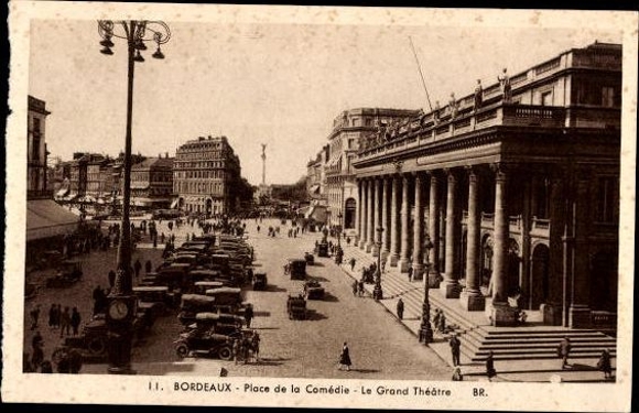 10 old PCs Bordeaux, different views