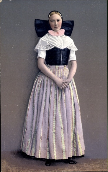 Postcard Wendish woman, portrait in folk costume