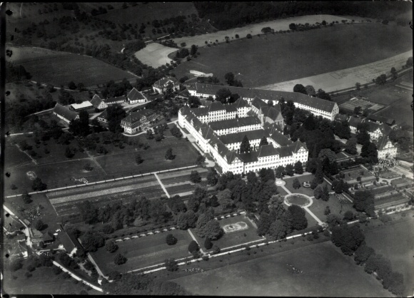 Photo Salem in the Bodenseekreis Baden, Salem Castle, aerial photograph
