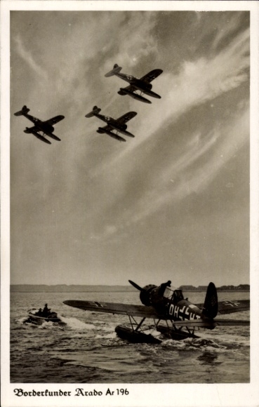 Postcard Borderkunder Arado Ar 196, seaplane, military aircraft in flight formation, Luftwaffe