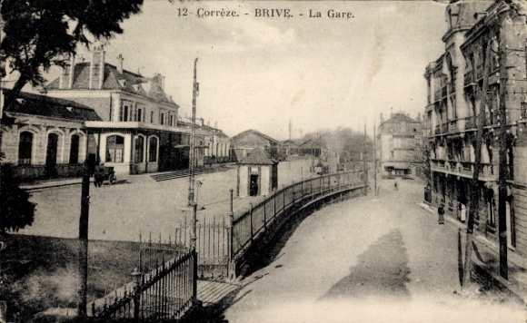 Postcard Brive la Gaillarde Corrèze, La Gare