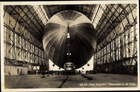 PC Friedrichshafen on Lake Constance, airship LZ 127 Graf Zeppelin, introduction to the airship hangar
