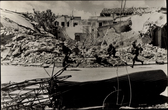 Postcard From Chad to Tunis, Capture of Bizerte a patrol of the African Free Corps