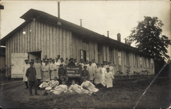 Foto Ak Amberg in der Oberpfalz Bayern, Reserve Lazarett, Barracke 1