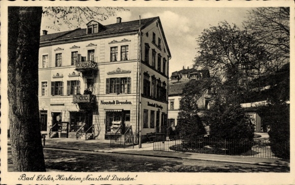 Postcard Bad Elster in Vogtland, Kurheim Neustadt Dresden, building in the foreground, trees