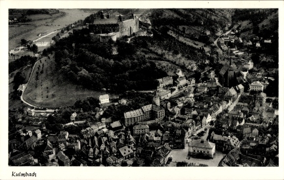 Postcard Kulmbach in Upper Franconia, aerial view of castle on the hill, architecture.