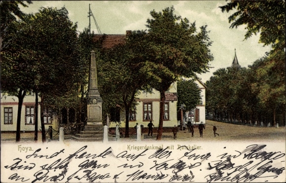 Postcard Hoya on the Weser, war memorial with Ratskeller
