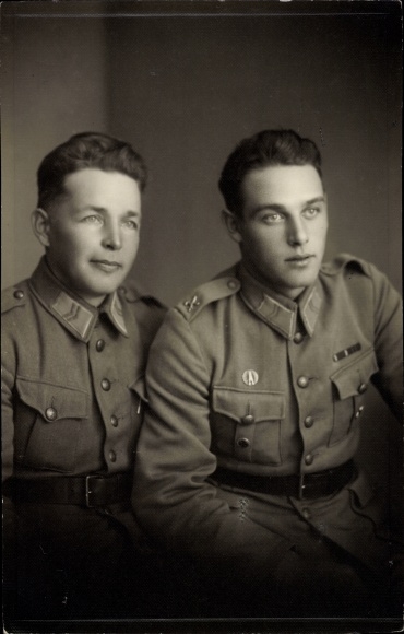 Photo Postcard Finland, two soldiers in uniform, WW II