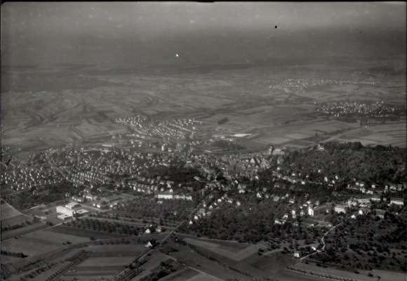 Ak Herrenberg in Württemberg,  eine Stadt in Baden-Württemberg, liegt auf einem Plateau am Fuß...
