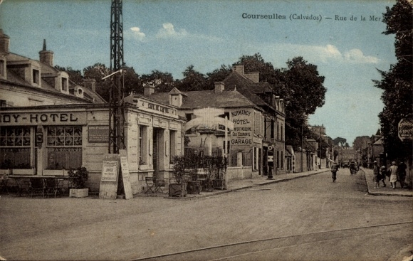 CPA Courseulles-sur-Mer Calvados, Rue de la Mer, Hotel