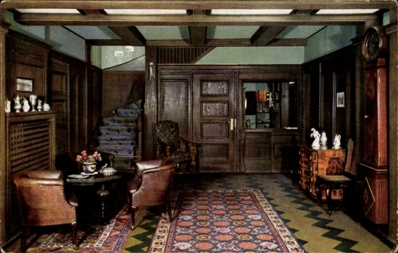 Postcard Halberstadt am Harz, Hotel Weißes Roß, interior view, hall