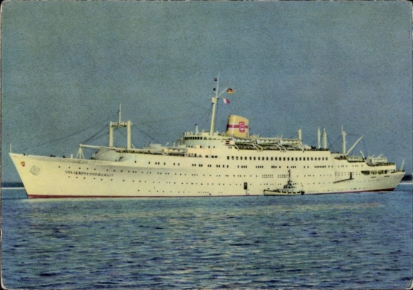 Postcard FDGB holiday ship MS Völkerfreundschaft