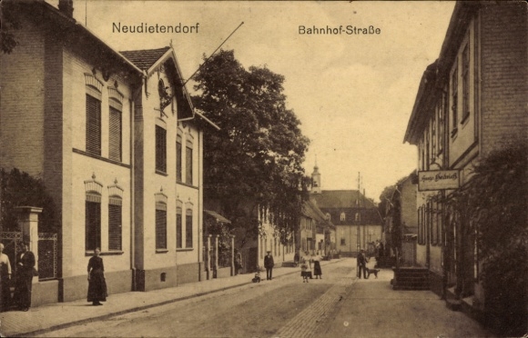 PC Neudietendorf in Thuringia, Bahnhofstrasse
