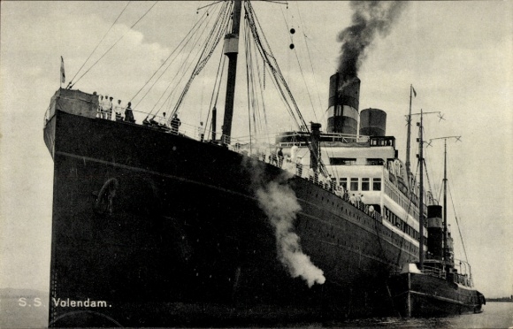 Photo Postcard Steamer SS Volendam, Holland America Line HAL
