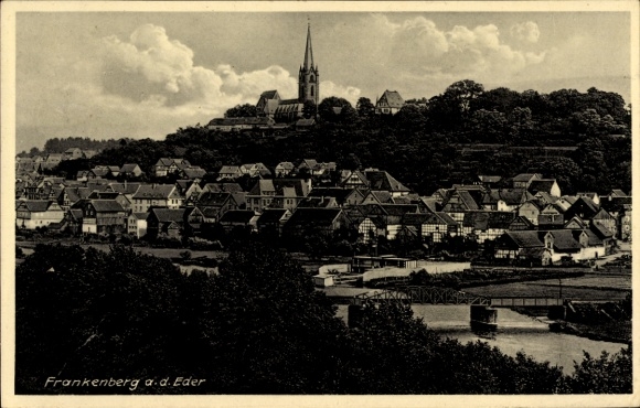 Postcard Frankenberg an der Eder, total view of the town, church