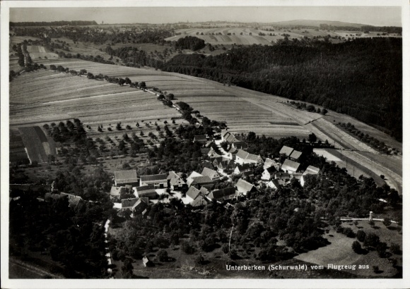 Ak Unterberken (bei Göppingen) Schorndorf in Württemberg, Luftaufnahme, Dorfansicht, ländliche Um