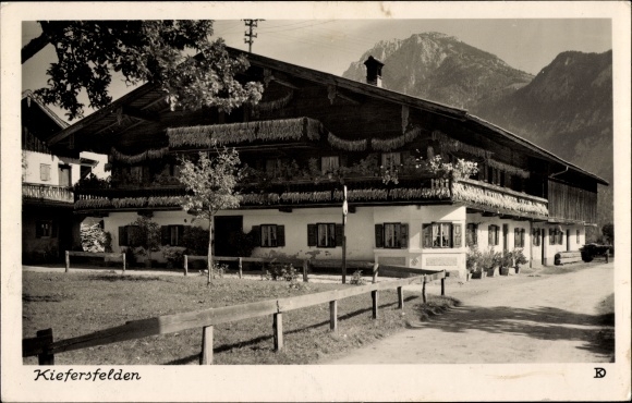 PC Kiefersfelden Oberbayern, Bavarian residential building