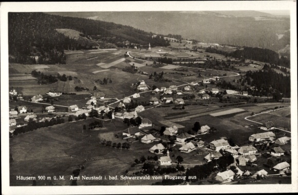 Ak Häusern im Schwarzwald, Fliegeraufnahme