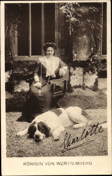 PC Queen Charlotte of Württemberg with St. Bernard dog, printed autograph, Württemb. national association