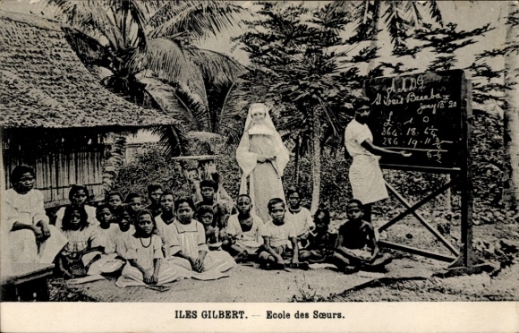 KP Gilbert Islands îles Gilbert Kiribati, Ecole des Soeurs