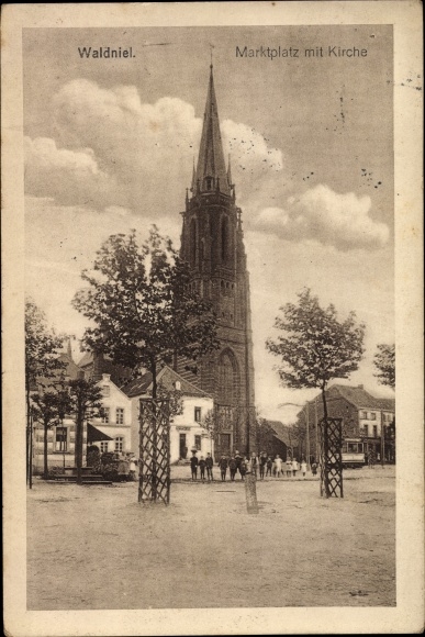 Ak Waldniel Schwalmtal Niederrhein, Marktplatz mit Kirche
