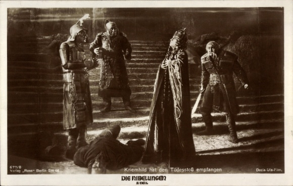 Ak Nibelungen, Filmszene, Kriemhild hat den Todesstoß empfangen, Ross 677/8