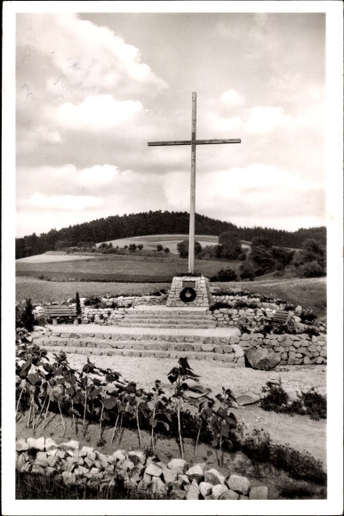 PC Heinebach Alheim in Hesse, Brommesberg memorial