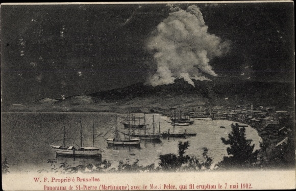 Postcard Saint Pierre Martinique, Mount Pelee, Vulkanausbruch 1902
