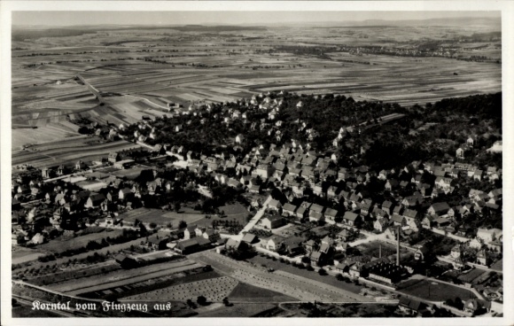 Postcard Korntal in Strohgäu Württemberg, aerial view of numerous houses, landscape, trees, fields