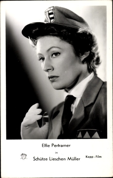 Ak-actrice Elfie Pertramer, portret, filmschutter Lieschen Müller, handtekening