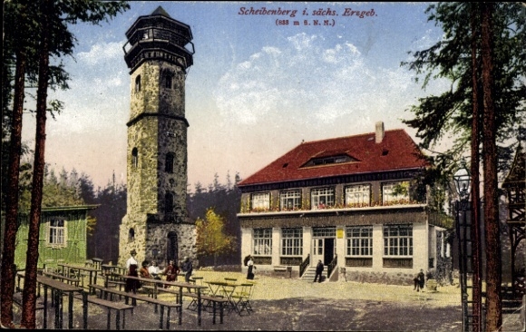 Ak Scheibenberg im Erzgebirge, Turm, Gasthaus, Wälder, Menschen, Sitzgelegenheiten, Postkarte