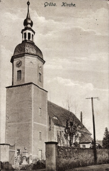 Ak Gröba Riesa an der Elbe, Ansicht der Kirche, Mauer, Turm, Grabsteine