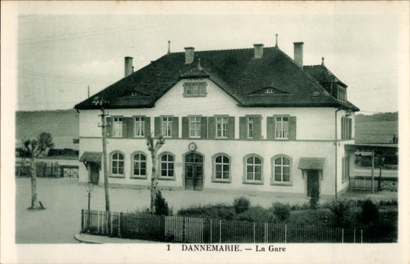 Postcard Dannemarie Dammerkirch Alsace Haut Rhin, train station